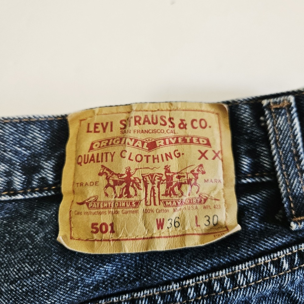 501 Levi Strause & Co XX VTG 90's Button Fly Men Size 36 x 30 Dark Denim Jeans - Picture 2 of 7